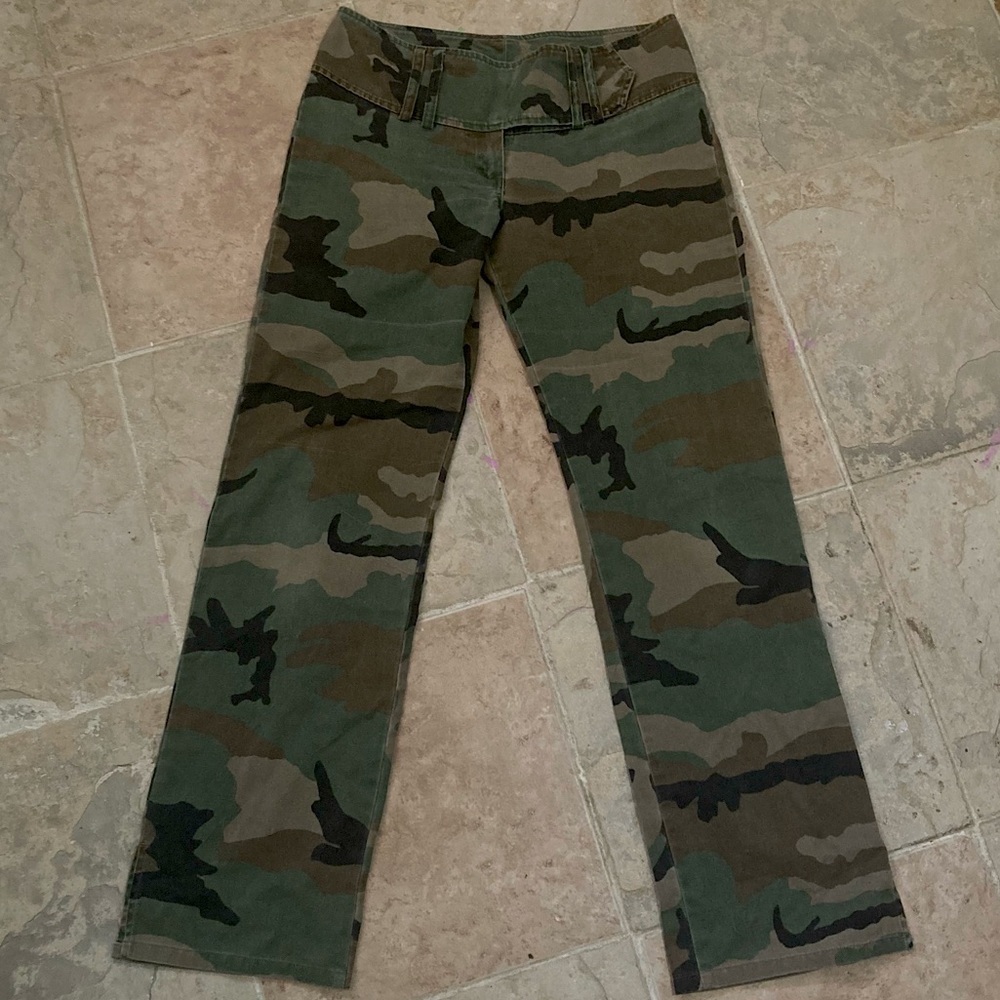 💕Y2K💕 CAMO LOW RISE PANTS